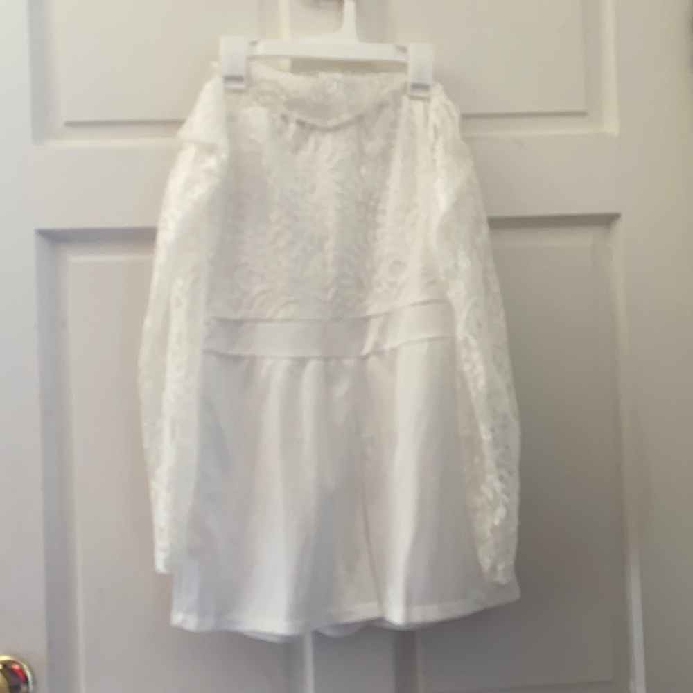 White lacey shorts romper
